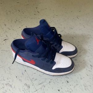 Jordan 1 Low Midnight Navy/University Red/White